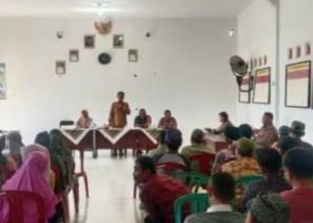 Kampung Pisang Indah Salurkan Insentif untuk Ketua RT, LINMAS, dan Kader