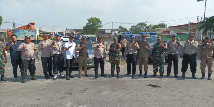 Polri dan TNI Gelar Patroli Gabungan di Kedungwaringin, Jaga Kondusivitas Wilayah
