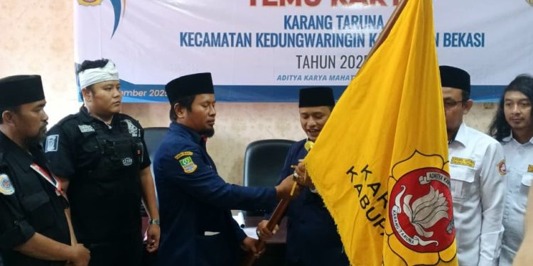Dede Jaenudin Kembali Terpilih Sebagai Ketua Karang Taruna Kecamatan Kedungwaringin Periode 2025–2030