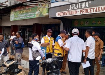 Kegiatan Tim Survey DPPT Peningkatan Jalan Ruas Gondanglegi – Simpang Balekambang (Lot 16 A) di Desa Wonokerto