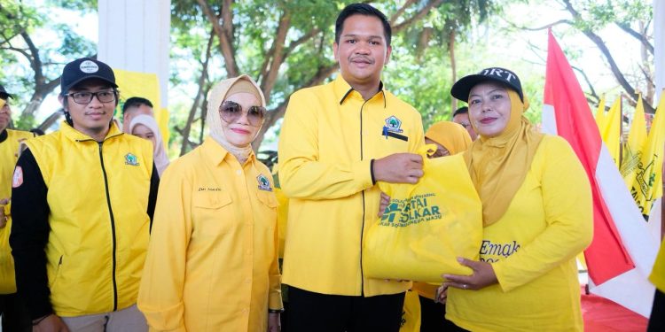 HUT ke 61 Tahun, Partai Golkar Bantaeng Gelar Pasar Murah dan Pemeriksaan Kesehatan Gratis