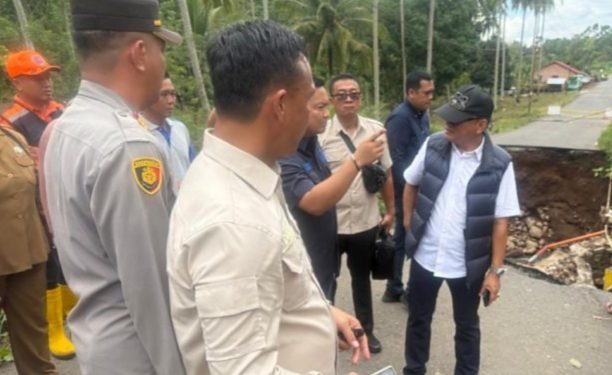 Bupati Empat Lawang Tinjau Langsung Jalan Perhubungan Empat Lawang Pagaralam