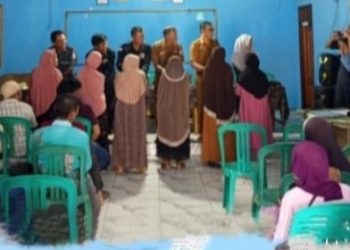 Penyaluran BLT-DD untuk Kemiskinan Ekstrem di Kampung Kota Way Berjalan Lancar dan Tepat Sasaran