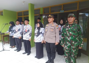 Upacara HUT PGRI ke-80 dan Hari Guru Nasional di Bantur Berlangsung Khidmat