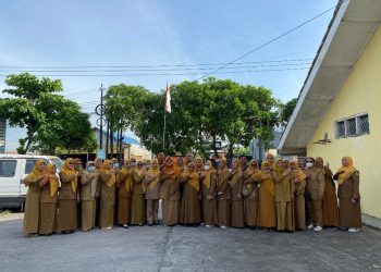 UPTD Puskesmas Rengasdengklok Gelar Apel Pagi, Perkuat Komitmen Pelayanan Kesehatan