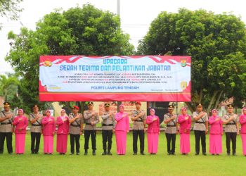 Kapolres Lampung Tengah Pimpin Sertijab Sejumlah Pejabat Utama dan Kapolsek