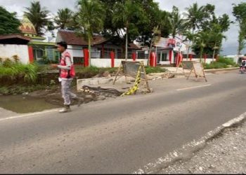 Warga Jokosio Keluhkan Proyek Jalan Menganga Hampir Sebulan, Lalu Lintas Terganggu
