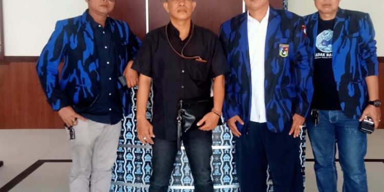 Emus Nanang, Ketua Ormas Badak Banten DPD Lebak Angkat Bicara: “Jangan Asal Tuduh, Kami Berdiri untuk Rakyat!