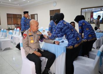 ASN Polda Banten Gelar Donor Darah Memperingati HUT ke- 54 Korpri