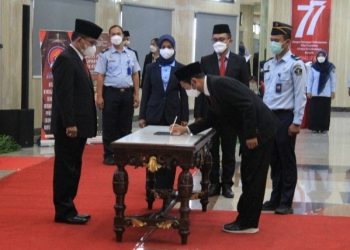 Pelantikan Anggota MPD Notaris di Jateng, Pengawasan Jabatan Notaris Diperkuat