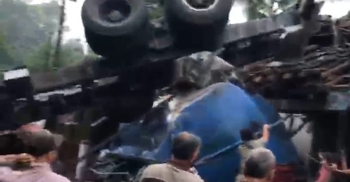 Kecelakaan Maut Libatkan Tiga Kendaraan di Purworejo, Satu Tewas dan Beberapa Luka-Luka