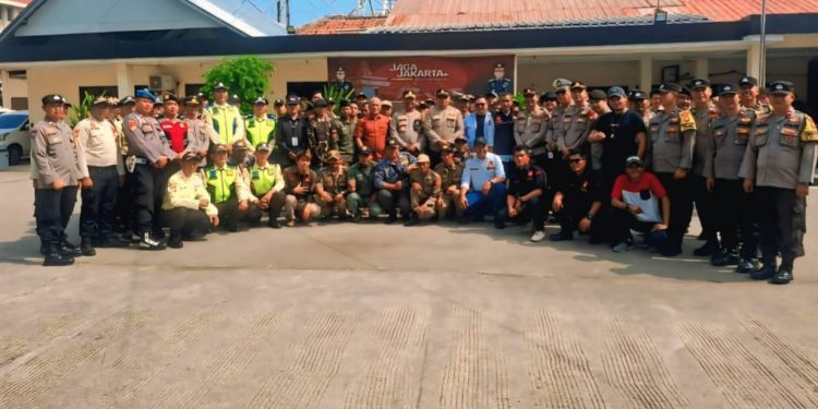 Kapolsek Cikarang Utara Gelar Apel Bersama Ormas se-Kecamatan Cikarang Utara