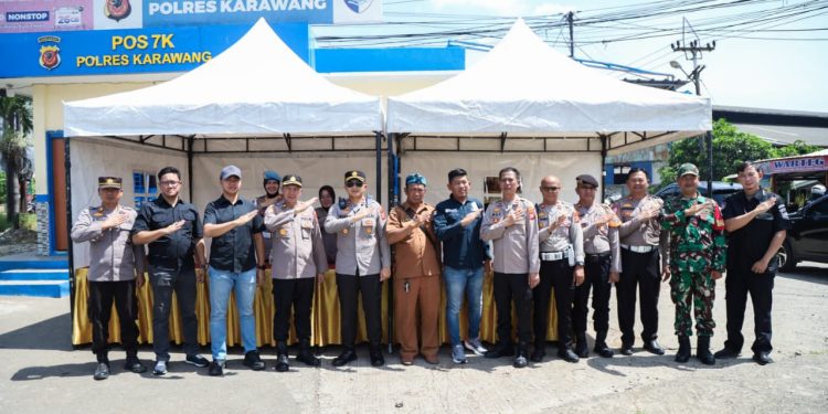Polres Karawang Cek Kesiapan Pospam dan Posyan Jelang Nataru 2025–2026