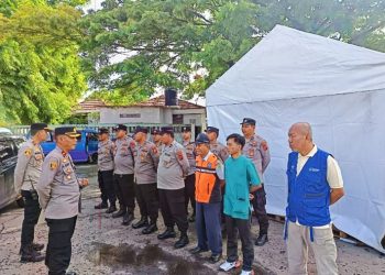 Kapolsek Rengasdengklok Pimpin Apel dan Pengamanan Ops Lilin Lodaya 2026 di Pos Pam Tanjungpura