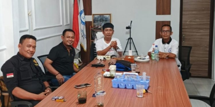 Bangun Sinergitas Presidium Forwatu Banten Kunjungi Kantor Pusat Badak Banten Perjuangan