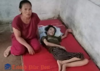 Miris! Tak Pernah Tersentuh Bantuan Pemerintah, Aisah Warga Cibadak Jualan Gorengan Demi Pengobatan Anak Lumpuh