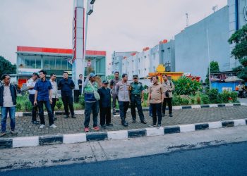 Kapolres Karawang Bersama Forkopimda Tinjau Perbaikan Jalan Tanjungpura–Galuh Mas