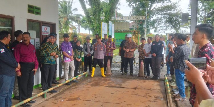 Gugatatan Perdata Petani versus PTPN IV Kertajaya Banjarsari Lebak kini Memasuki Persidangan Objek Pemeriksaan Lapangan
