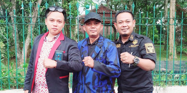 Soal Isu Klaim Anggaran Pematangan Lahan, Gerbang Huntara Tantang Ketua DPRD Lebak Menginap di Huntara Selama Seminggu!