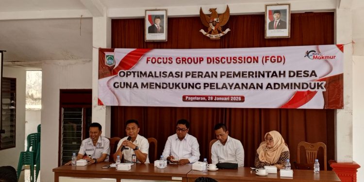Abdul Ghofur Hadiri Acara FGD : Optimalisasi Peran Pemdes Dukung Pelayanan Asminduk Di Kecamatan Pagelaran