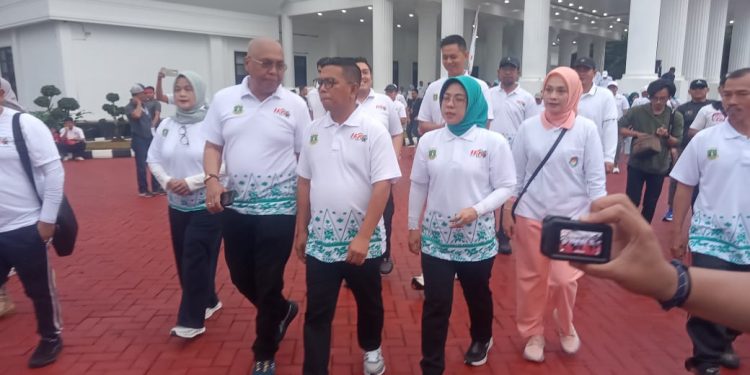 Ribuan Warga Banten Meriahkan Jalan Sehat HPN 2026, Antusias Sambut Kedatangan Presiden Esok