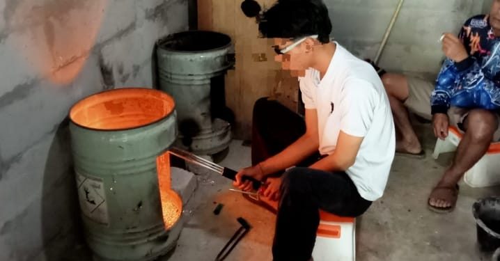 TERBUKA DI JALUR STRATEGIS! Diduga Pengepul Emas Ilegal Beroperasi di Sukabumi, Aparat Didesak Bertindak