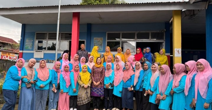 Bunda PAUD Bantaeng Didampingi Ketua GOW Lakukan Kunjungan ke TK Negeri Pertiwi Banyorang