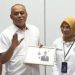 Ketua DPRD Cimahi Coba Perangko Prisma Pos Indonesia, Ucapan Lebaran Jadi Lebih Personal