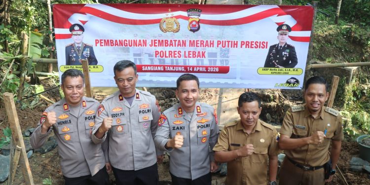 Bantu Akses Jalan Warga, Polres Lebak Bangun Jembatan Merah Putih Penghubung Antar Kampung