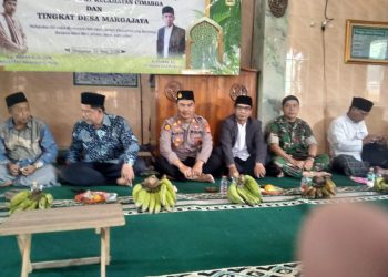 Kapolsek Cimarga Polres Lebak Hadiri Pengajian Ulama Umaro Di Desa Margajaya Cimarga
