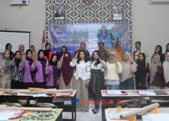 Komindag Trenggalek Gelar Pelatihan Desain Busana dan Pola, Cetak Desainer Muda Siap Bersaing di Pasar Fashion