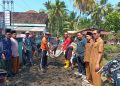 Semangat Gotong Royong Bersama Wakil Ketua Komisi II DPRD Banten Musa Weliansyah, Warga Desa Sukatani Bangun Jalan Demi Kemajuan Bersama