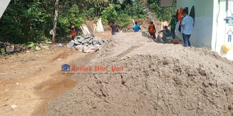 Disorot Soal APD dan HOK, Kadisdik Lebak Perintahkan Evaluasi Proyek SMPN 2 Malingping
