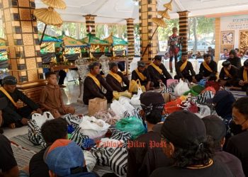Larung Sesaji 1 Suro ke-120 di Pantai Balekambang, Wujud Nyata Pemdes Srigonco Lestarikan Budaya Leluhur