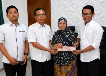 Pemerintah Kecamatan Wanasalam Monitoring Penyaluran BLT Dana Desa di Cilangkap, Pastikan Bantuan Tepat Sasaran dan Transparan