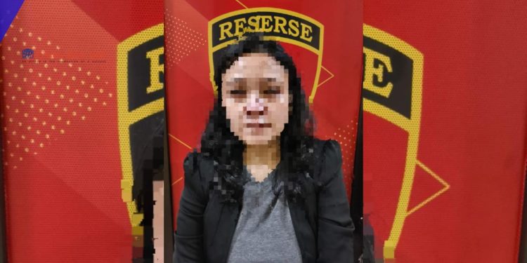 Tawarkan Elektronik Lewat WhatsApp, Perempuan di Lampung Tengah Diduga Gelapkan Uang Rp18,9 Juta. Ditangkap Team Tekab 308 Polsek Terbanggi Besar.