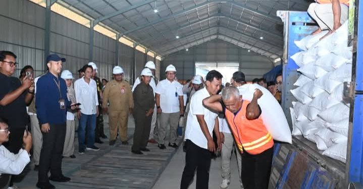 Pj Sekda Trenggalek Hadiri Peresmian Gudang Bulog di Wonoanti, Perkuat Ketahanan Pangan