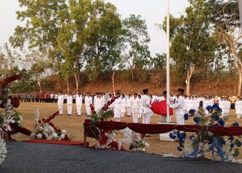 HUT RI ke-81 di Gedangan Meriah, Penurunan Bendera Disambut Defile dan Pesta Rakyat
