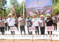 Kapolda Sulsel dan Bupati Bantaeng serta Forkopimda Ikuti Penanaman Bawang Putih Serentak Polri