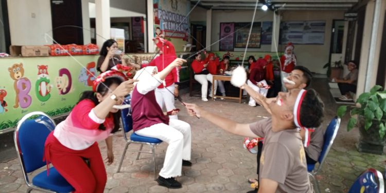 Kapolsek Gedangan Gelar Lomba HUT RI ke-81, Gelak Tawa Warnai Keakraban Tanpa Sekat