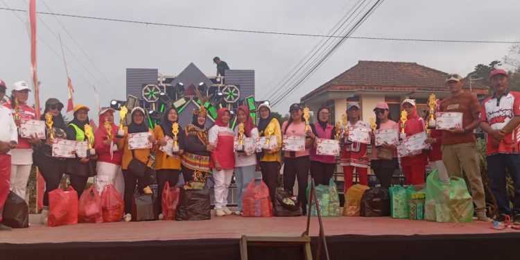 Senam Horex HUT RI ke-81 Meriahkan Sumberejo Pagak, 25 Komunitas Senam Tumpah Ruah