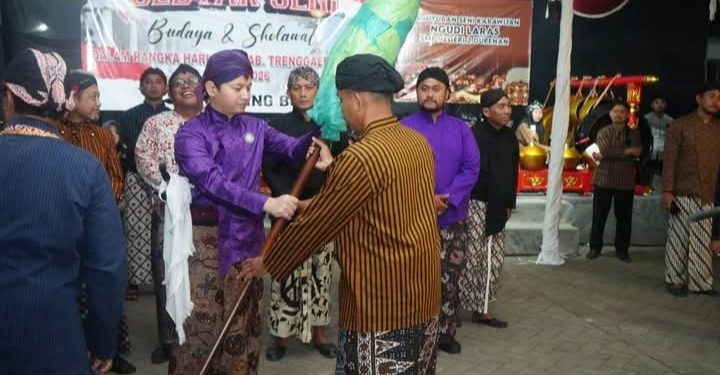 “Jelang HUT ke-832 Trenggalek, Pusaka Dikirab ke Dua Desa, Nur Arifin: Kepercayaan Rakyat Harus Dijaga!”