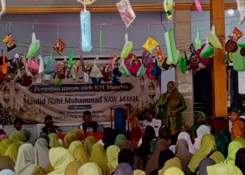 Muslimat NU Bantur dan TP PKK Wonokerto Bersatu dalam Tabligh Akbar, Maulid Nabi Jadi Momentum Perkuat Ukhuwah