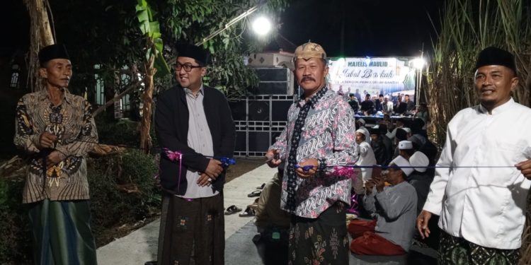 Jalan Rabat Beton 156 Meter Rampung, Warga Dusun Sengon Gelar Tasyakuran dan Sholawatan