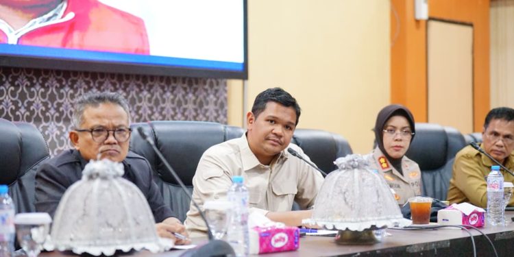 Antrean BBM Mengular, LPG 3 Kg Tembus Rp35 Ribu, Pemkab Bantaeng Bergerak