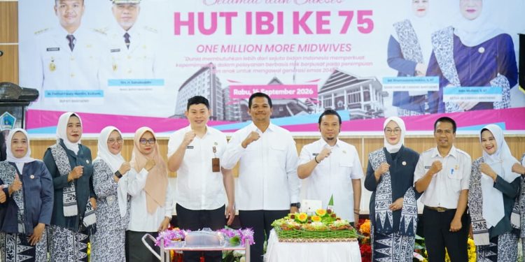 HUT ke-75 IBI, Bupati Bantaeng Apresiasi Pengabdian Bidan untuk Masyarakat