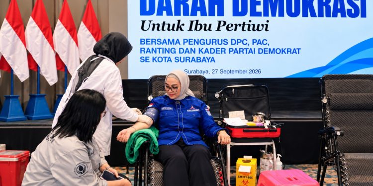 HUT ke-25 Demokrat Surabaya Ditutup Aksi Kemanusiaan, Ning Lucy: Setetes Darah Adalah Harapan