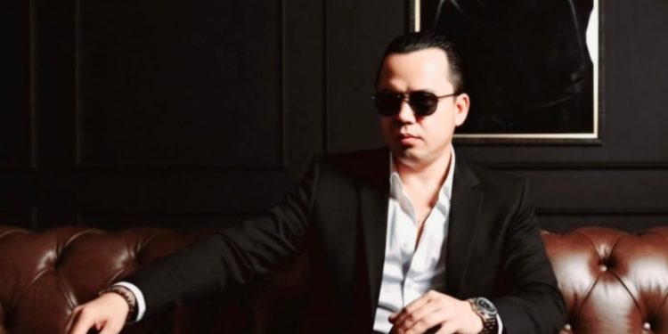KING NAGA SIKAPI POLEMIK PT SAM: INVESTASI HARUS SESUAI REGULASI, BUKAN DENGAN CARA KOTOR