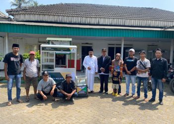 BAZNAS Kabupaten Malang Gandeng Ansor dan Pemdes Rejoyoso Salurkan Bantuan Rombong Usaha