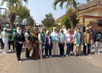 20 Tim Senam Meriahkan Pringgodani, Abah Kholiq Dukung Kebersamaan Warga Bantur